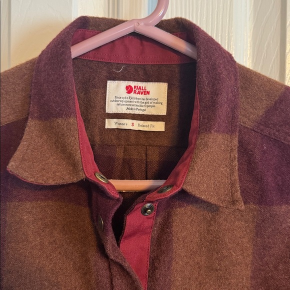 Stunning ladies Fjall Raven wool poly blend heavy weight flannel shirt. Size S - Picture 2 of 8